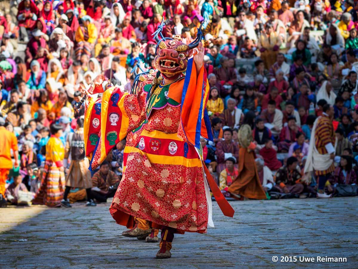 Bhutanese culture BHUTAN THUJI TOURS